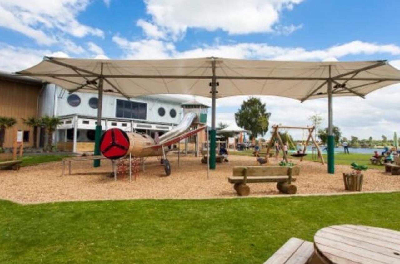 Villa Luxury Hot Tub Retreat Tattershall Exterior foto